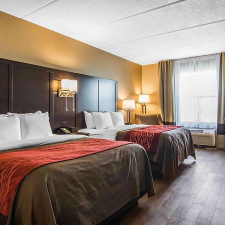 Comfort Inn & Suites near Six Flags Lithia Springs Exterior foto