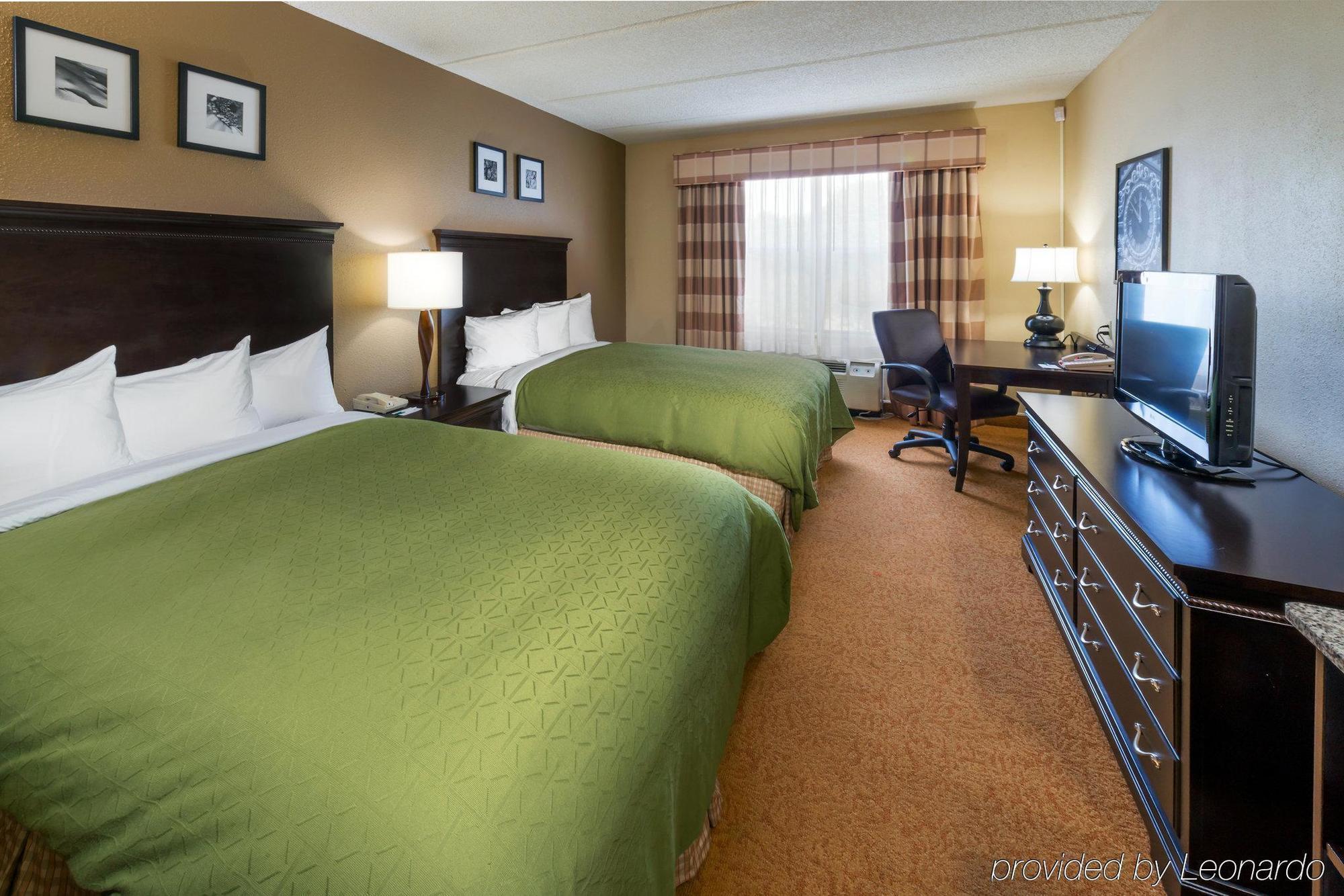 Comfort Inn & Suites near Six Flags Lithia Springs Exterior foto